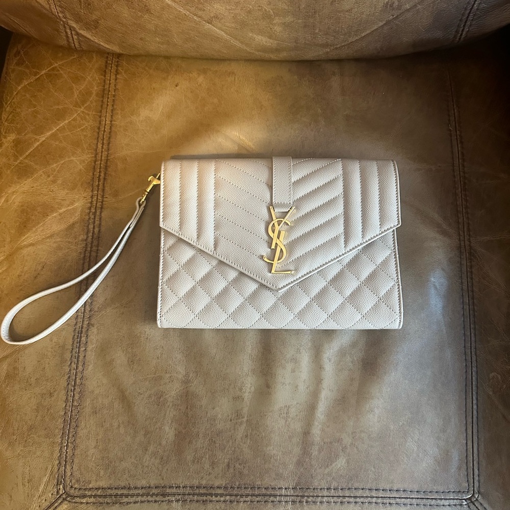 Yves Saint Laurent Tan Quilted Clutch - Picture 13 of 13